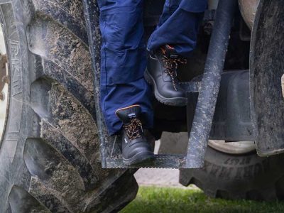 Werkschoenen wanneer je werkt in de agrarische sector